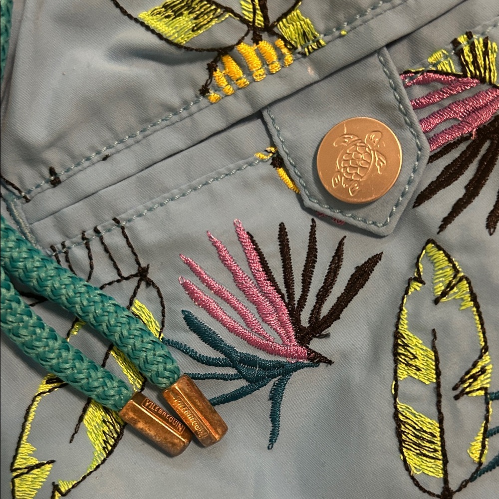 Vilebrequin Costume De Bain A St-Tropez Light Blue Tropical Floral Swim Trunks - Picture 6 of 7